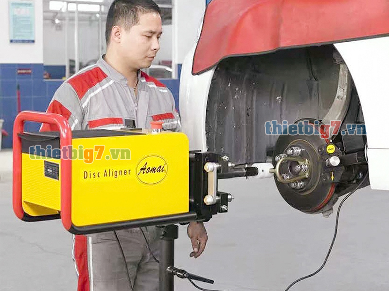 Máy láng đĩa AM-983 thực hiện trực tiếp trên xe may-lang-dia-xe-oto-AM-983_1