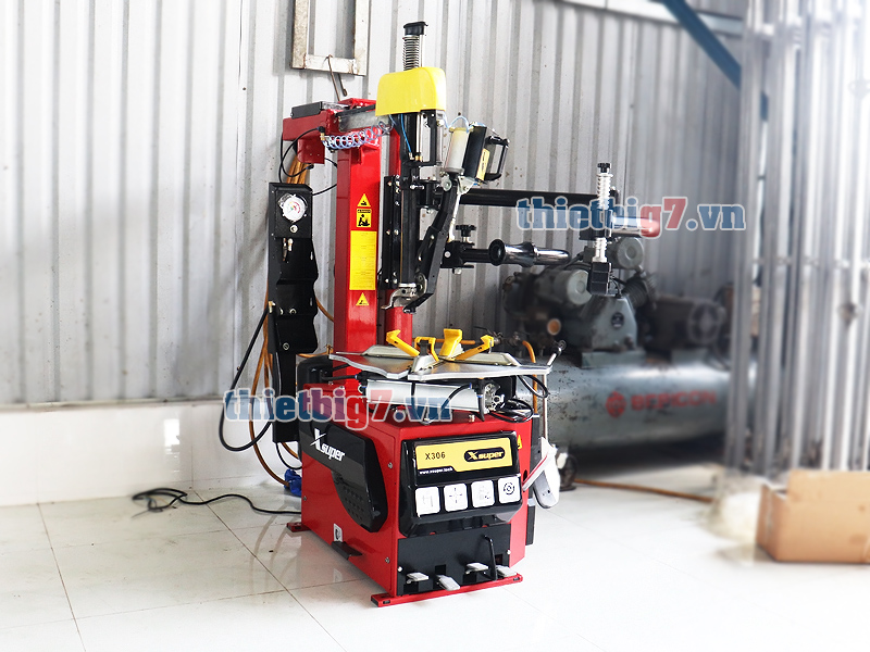 X306-GT đi kèm cần phụ hổ trợ tùy đè X306-GT đi kèm cần phụ hổ trợ tùy đè