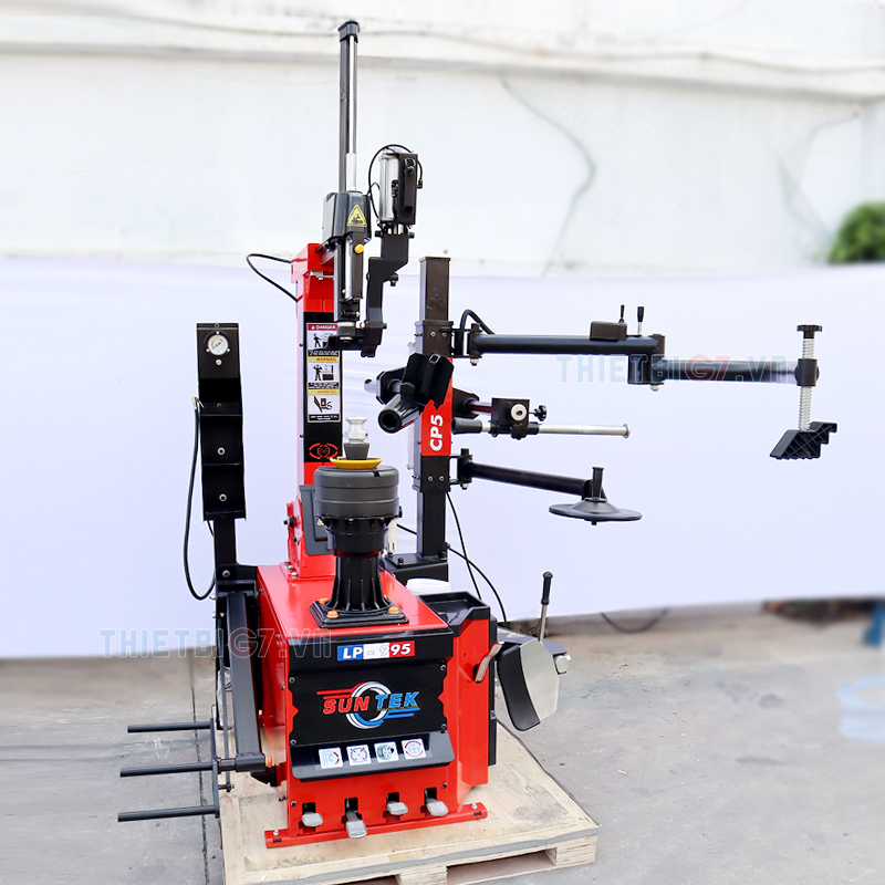 Máy tháo vỏ xe du lịch, xe sang không mâm kẹp, không lơ via SunTek LP-995 Máy tháo vỏ xe du lịch, xe sang không mâm kẹp, không lơ via SunTek LP-995
